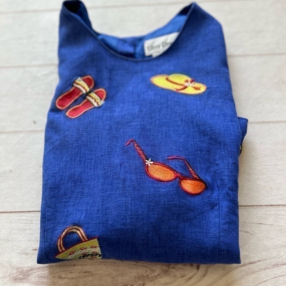 Sleeveless Fun Top Size 10 - Picture 8 of 9